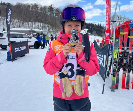 GO-BEYONDER No.733:オグラマナエ No.233:梶原有希